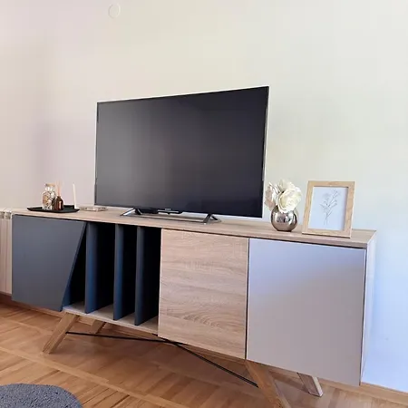 Ani Lägenhet *